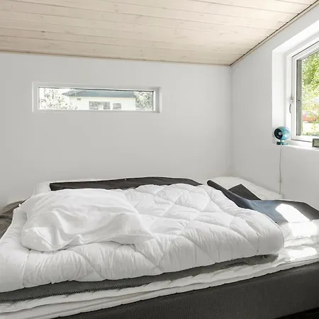 Taet Pa I Kobingsmark Ved Tatil Evi